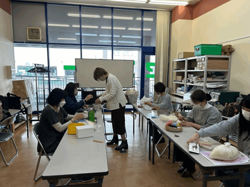 羊毛造形教室のご案内の写真